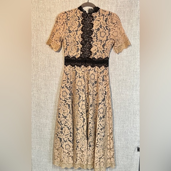 COEUR de VAGUE Tan and black lace midi dress size S. - Picture 7 of 15